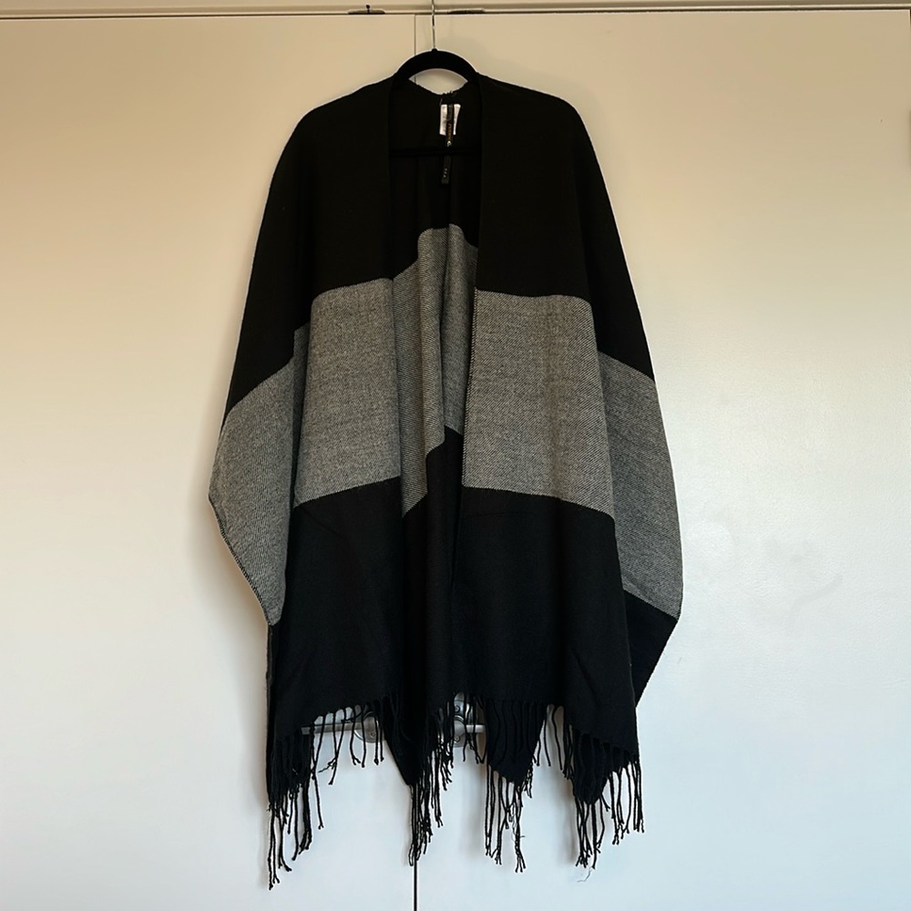 Gray and black striped shawl- Renee C. One size.